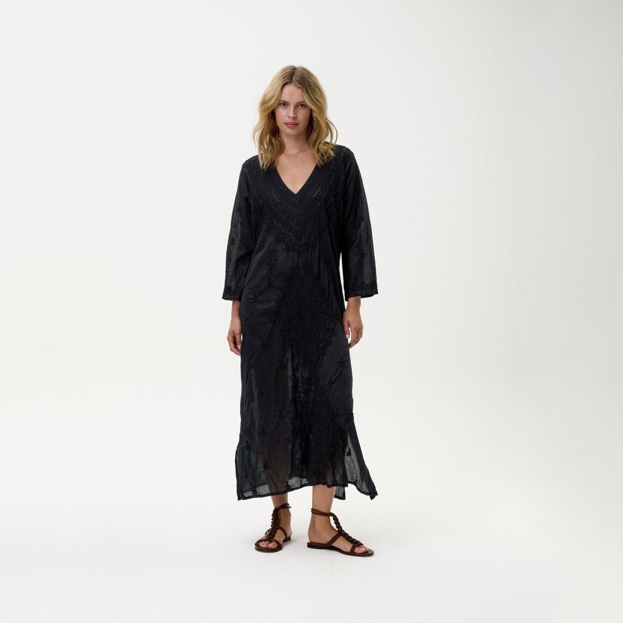 Long Goa Embroidery - Black