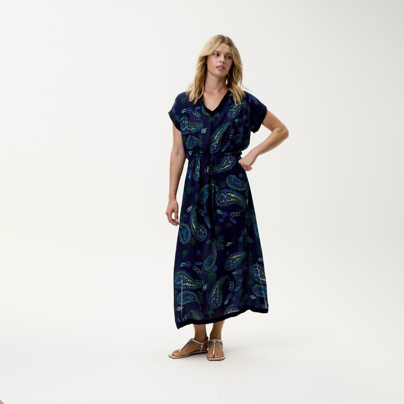 Sammi Hanalei Bay - Navy Paisley