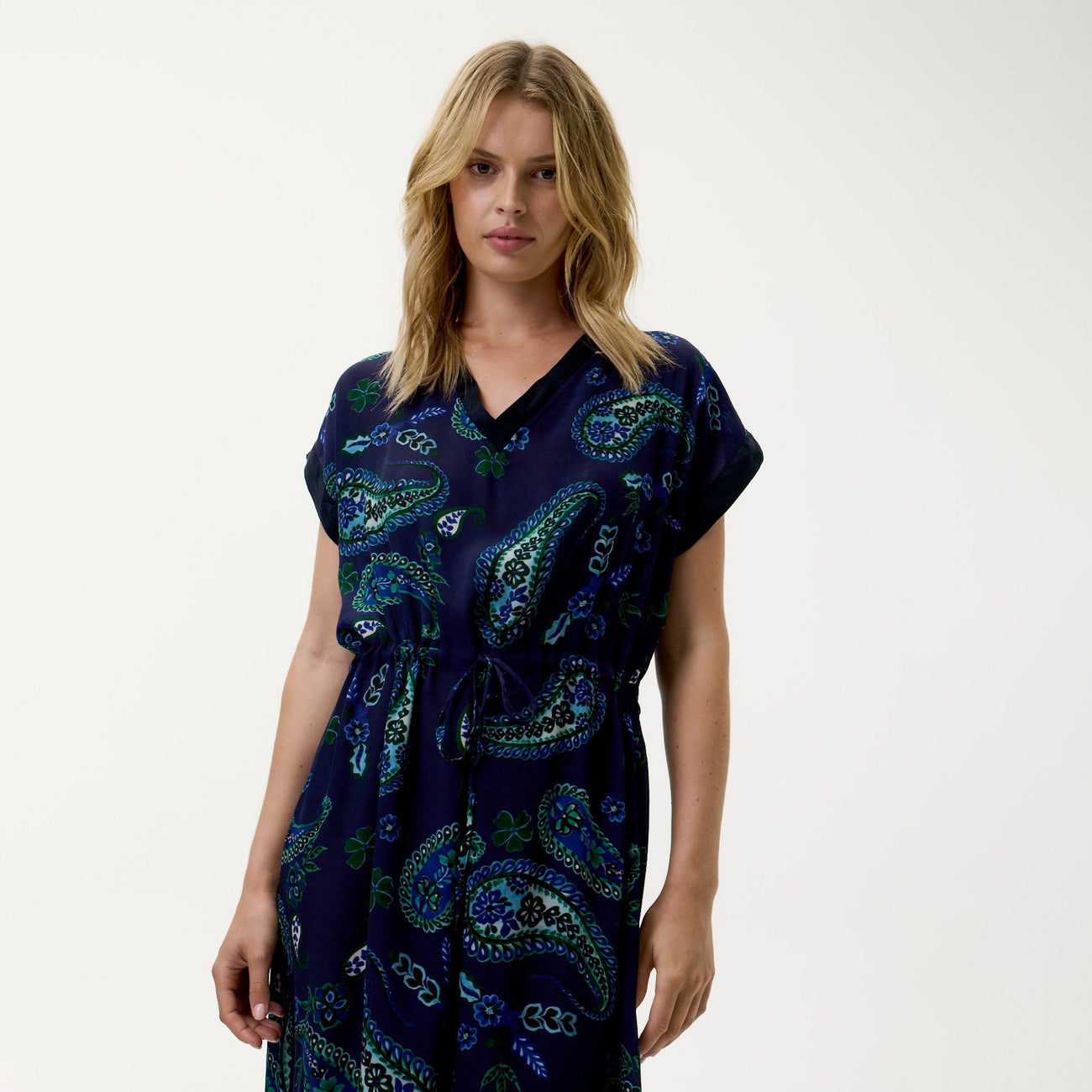 Sammi Hanalei Bay - Navy Paisley