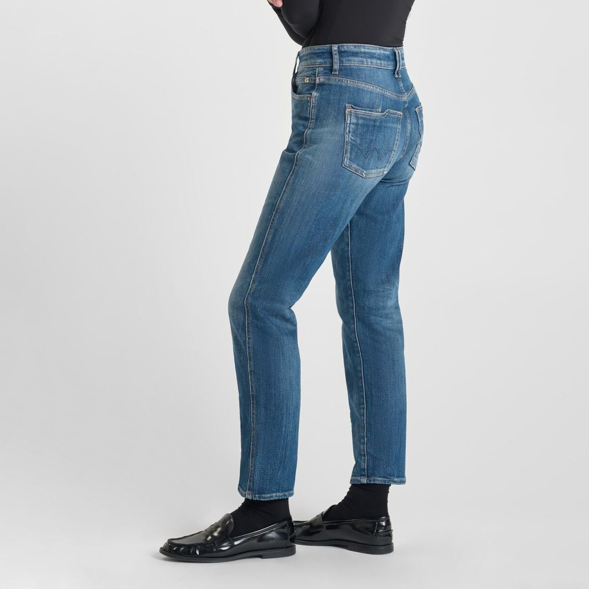 Alena Blue Mom Jeans