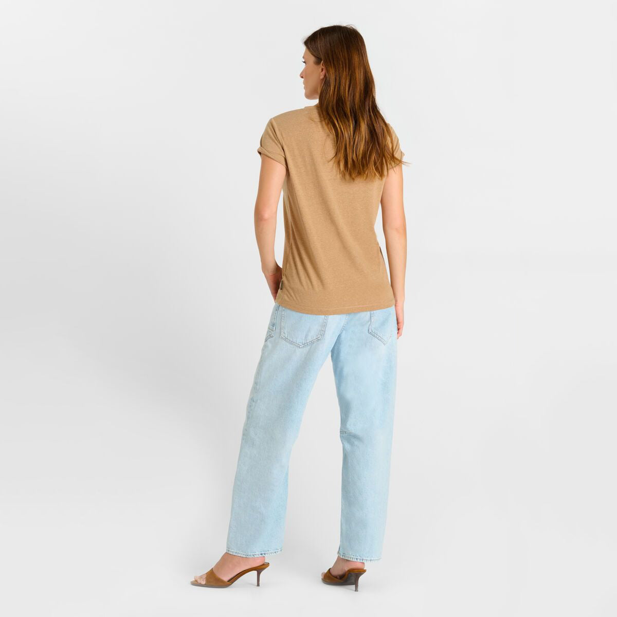 Ona T-shirt - Tanin