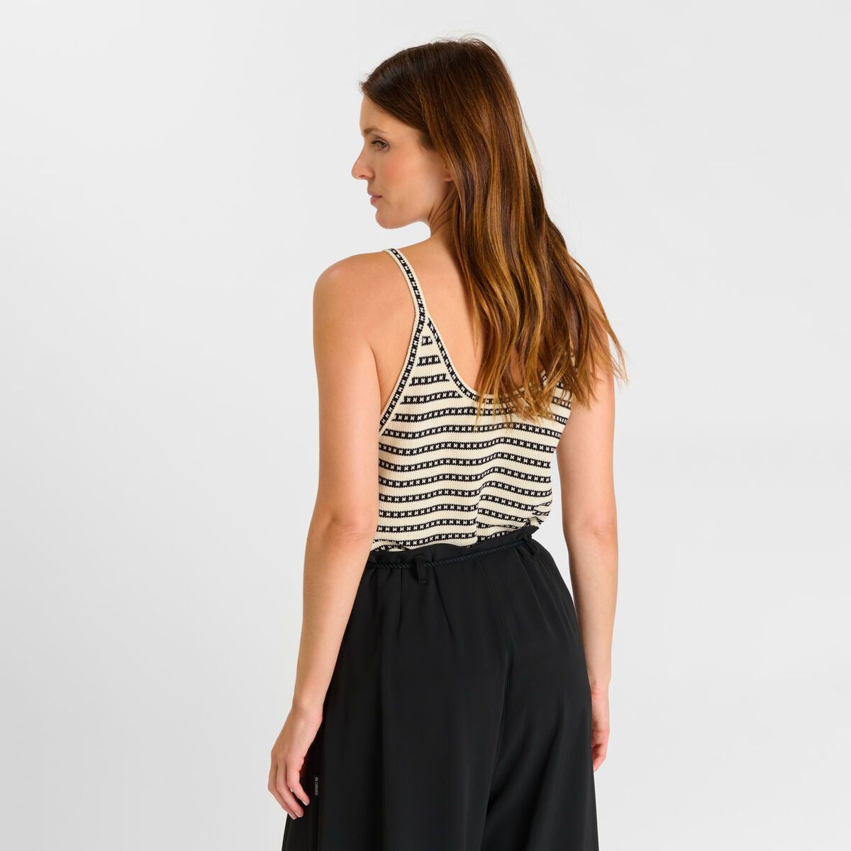 Vary Tank Top