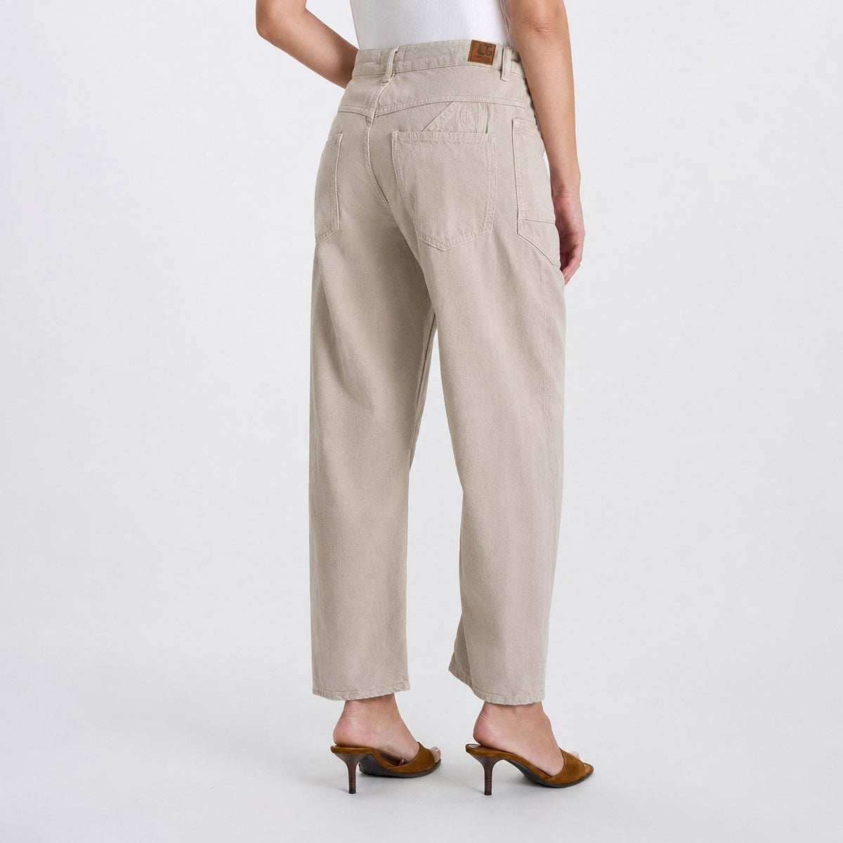 Madie Balloon Jeans - Cobblestone