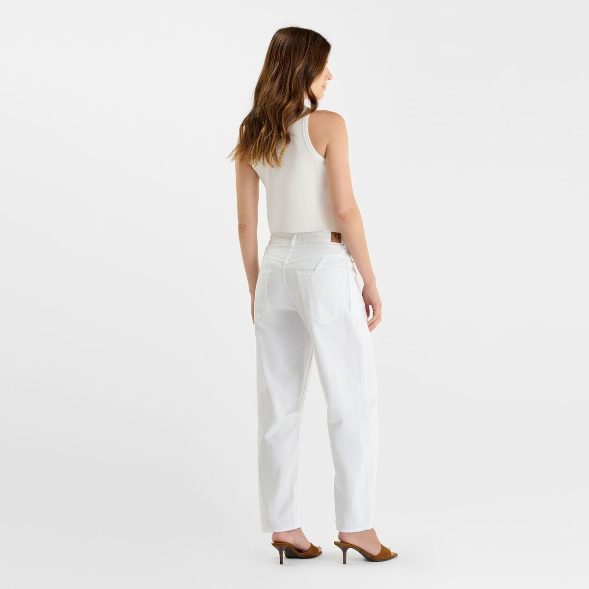 Madie White Balloon Jeans