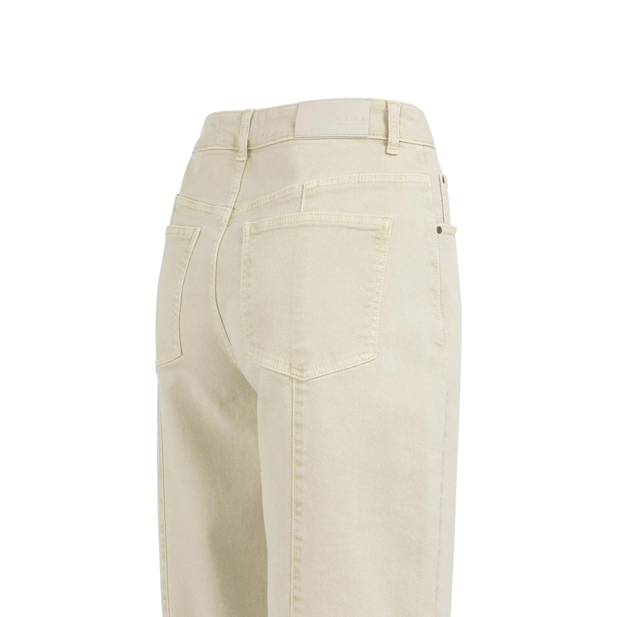 Barrel Jeans with Visible Seam Details