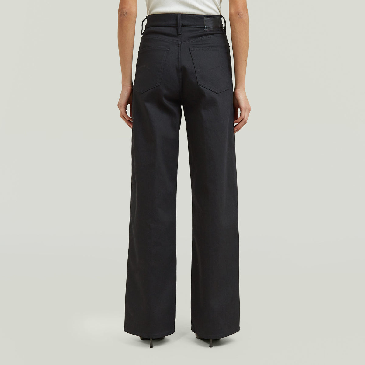 Deck 2.0 High Loose Jeans - Neo Black Denim
