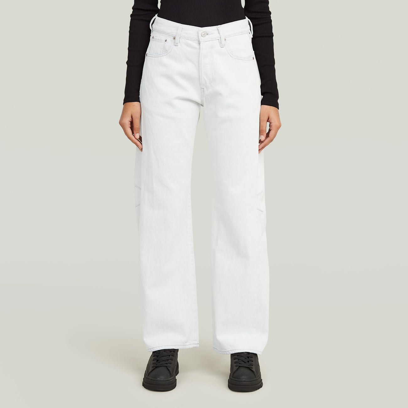 Bowey Boyfriend Jeans - Beached Faded Clifton Blue