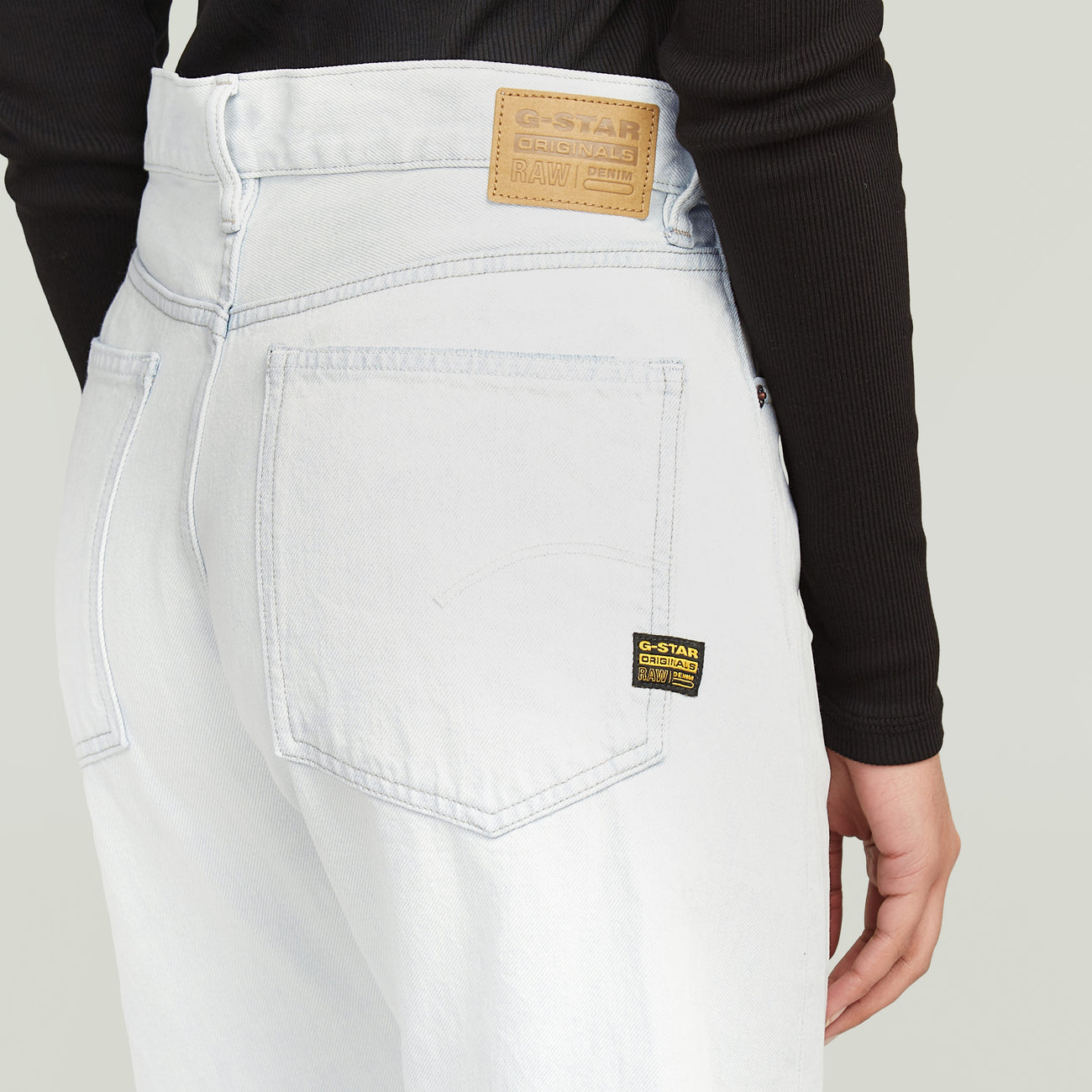Bowey Boyfriend Jeans - Beached Faded Clifton Blue