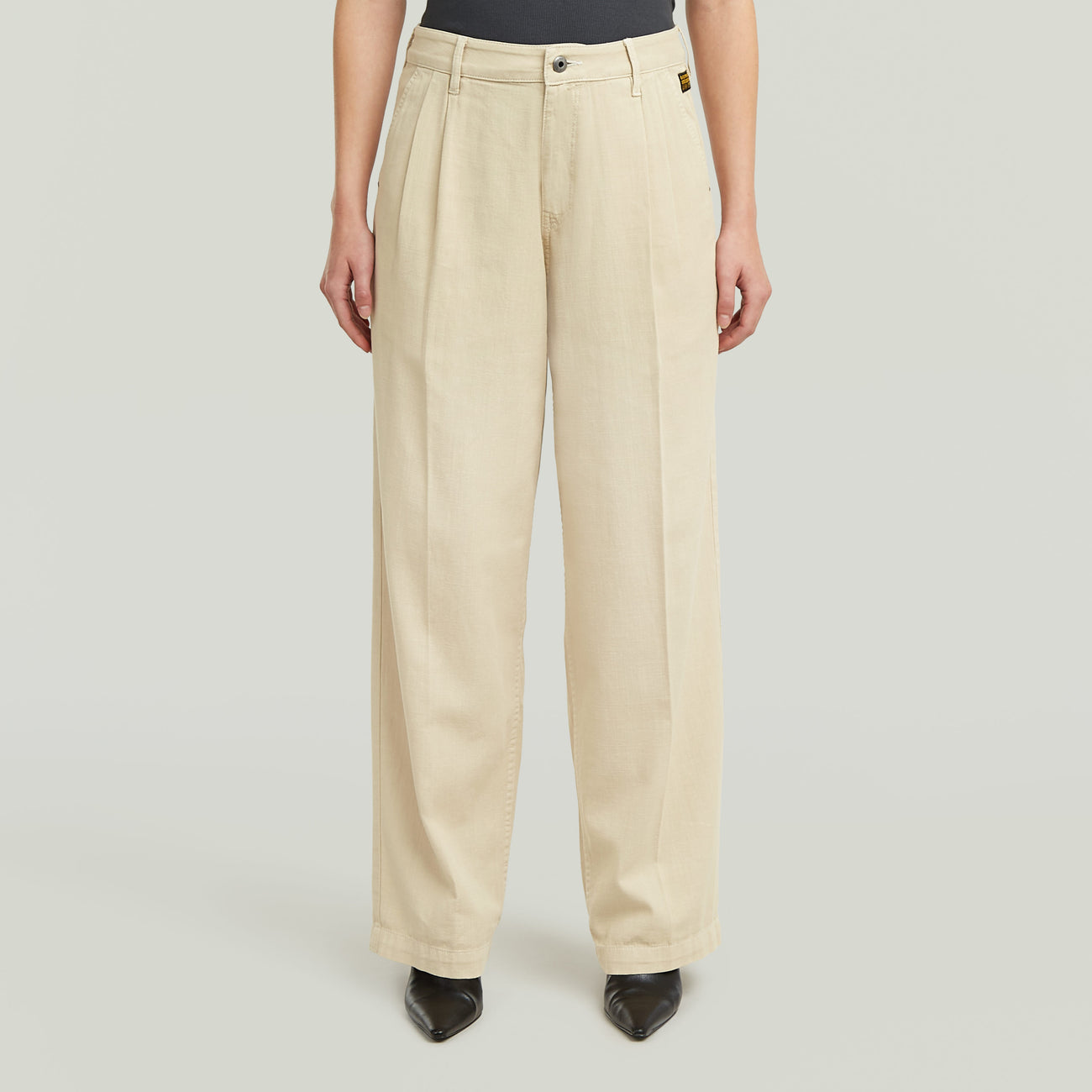 Pleated Chino - Beige