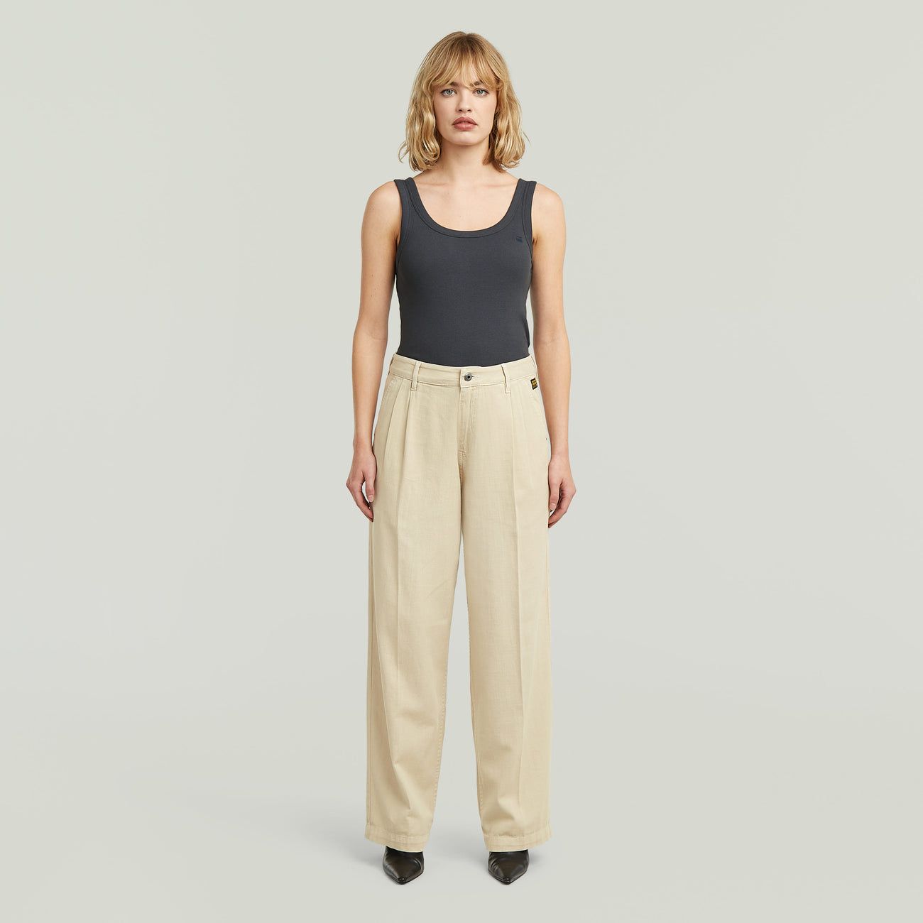 Pleated Chino - Beige