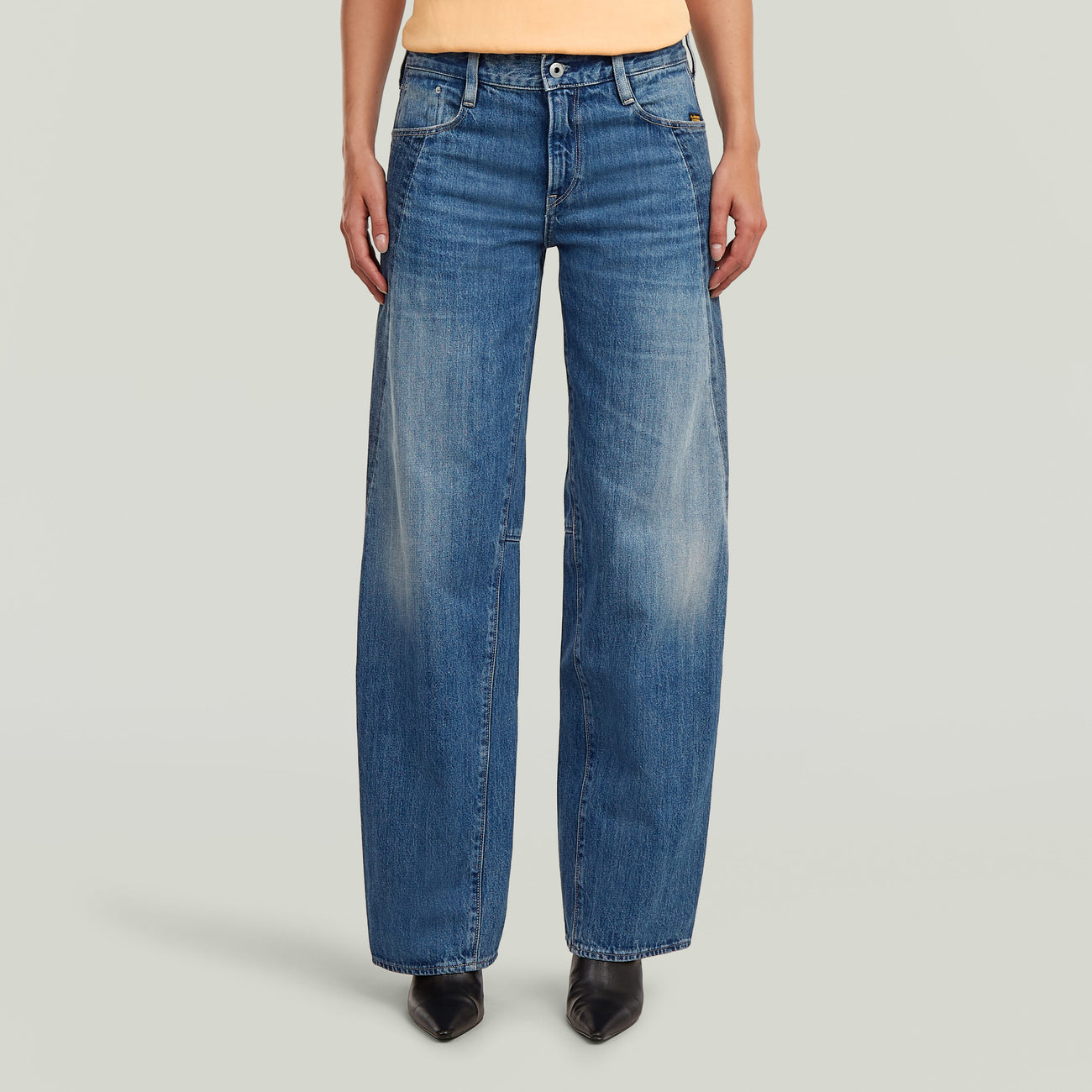 Contor Two-Tone Loose Jeans