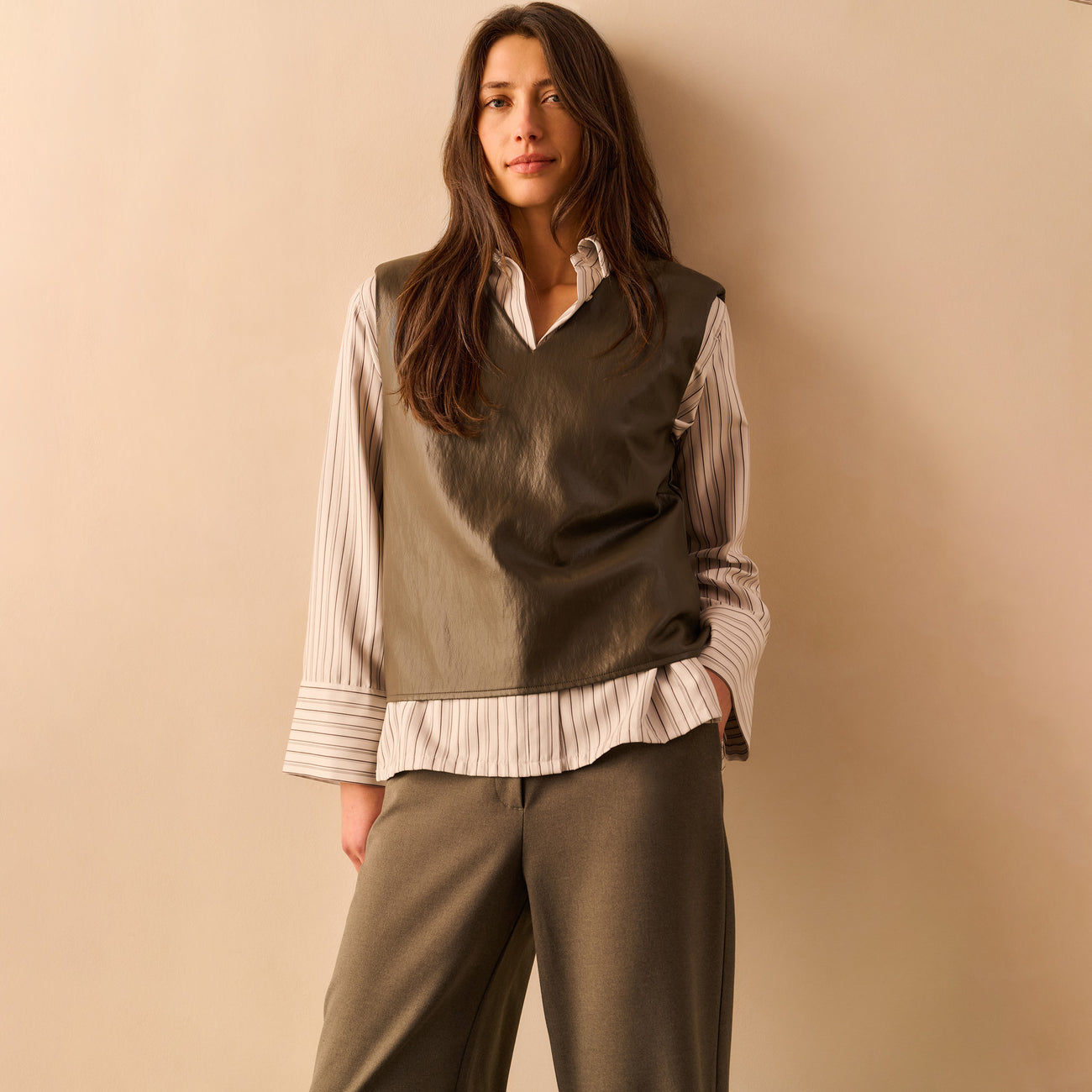 Soft Structured Trousers with Big Turn-Ups - Dark Taupe Grey Melange