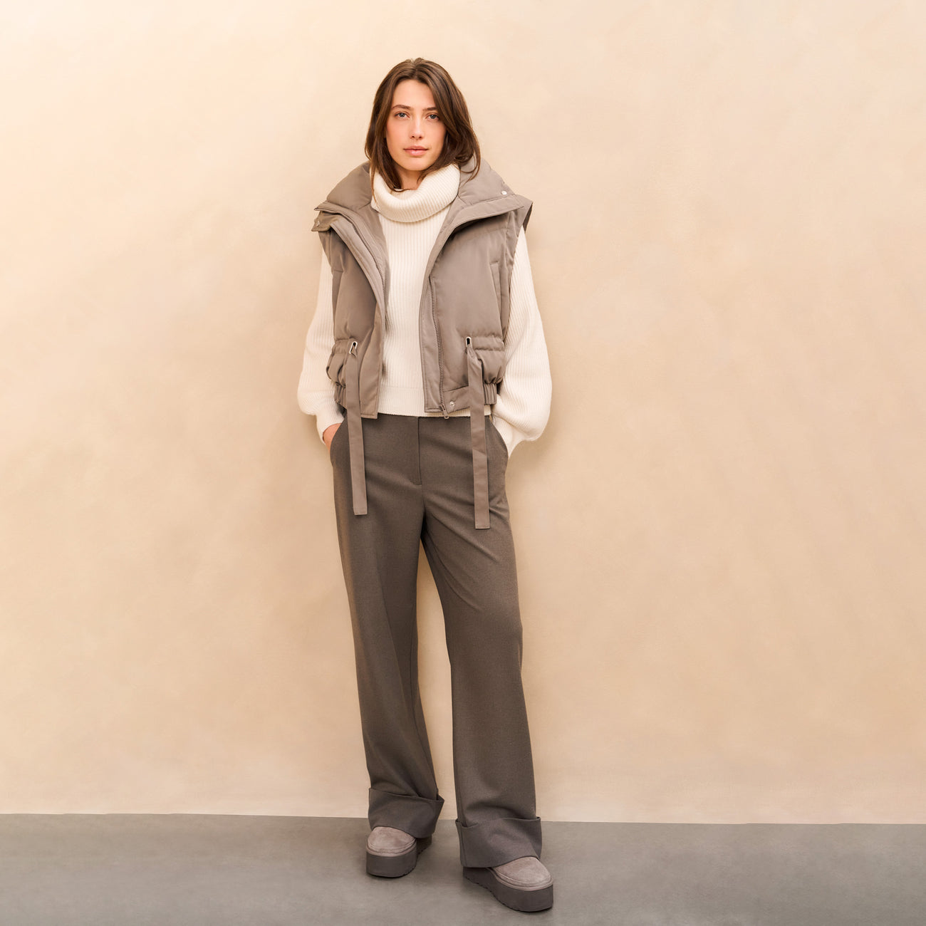 Soft Structured Trousers with Big Turn-Ups - Dark Taupe Grey Melange