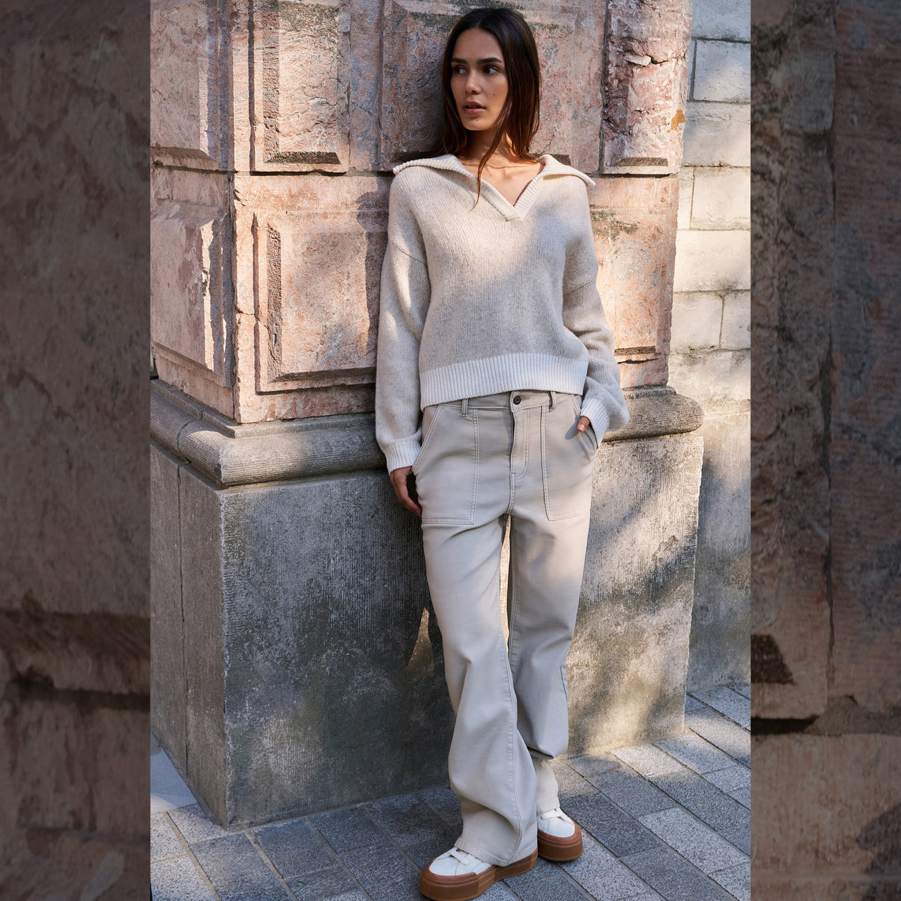 Knitted Sweater with Contrast Collar & Trims