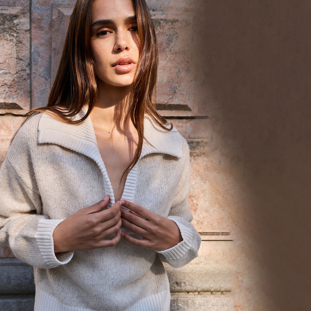 Knitted Sweater with Contrast Collar & Trims