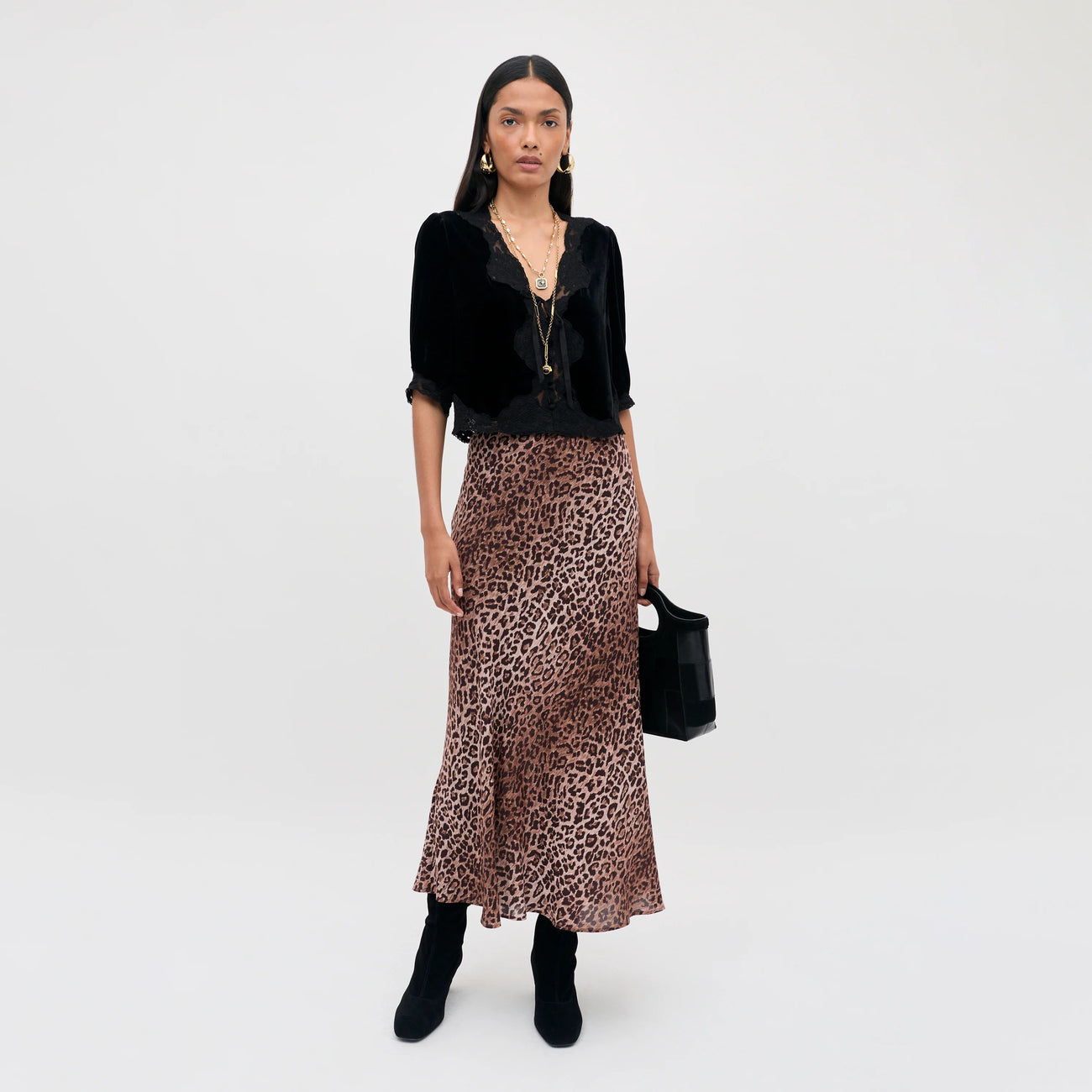 Ursula Velvet Top - Black