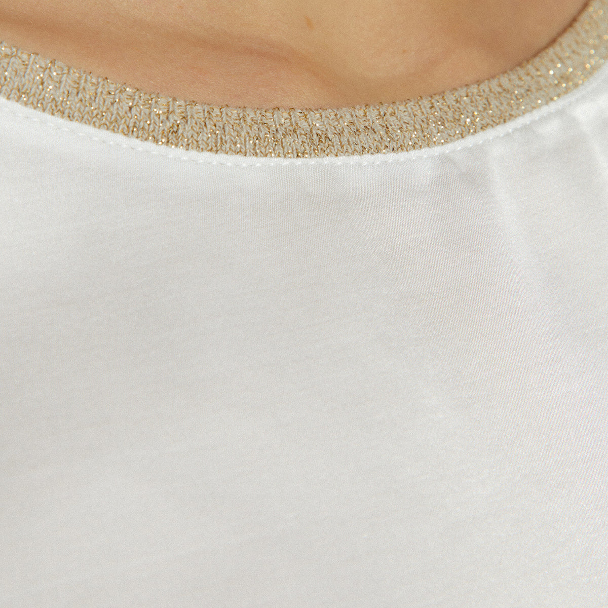 Short-Sleeve Crew Neck Blouse - White