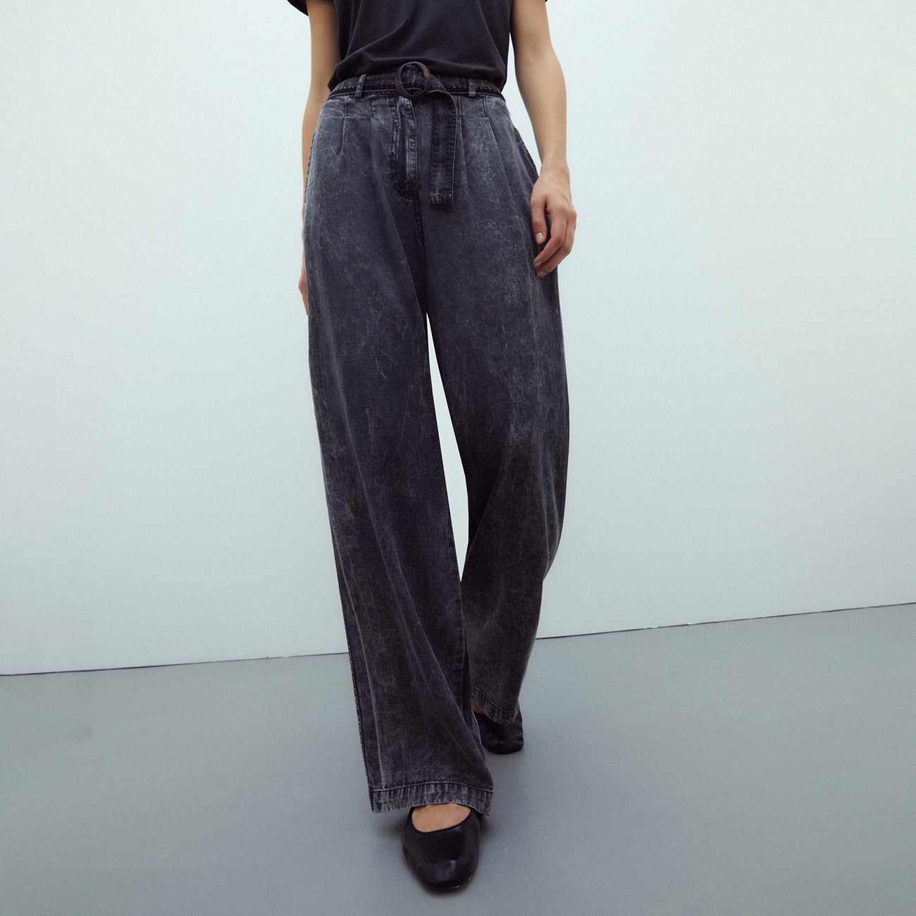 High-Waisted Tencel Straight-Leg Trousers