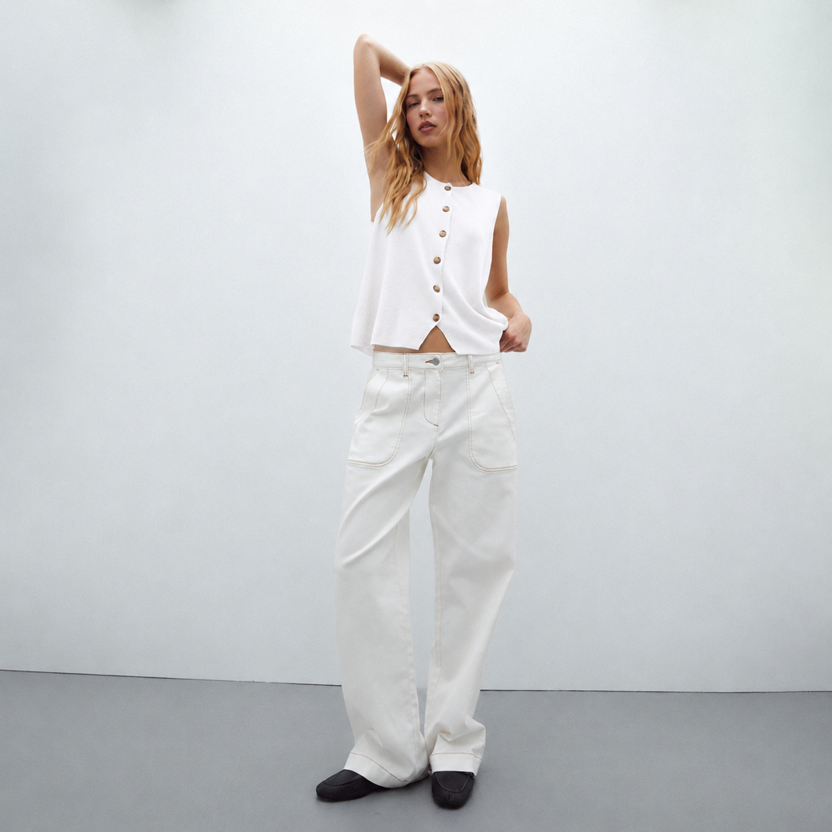 Linen & Cotton Knit Vest - White