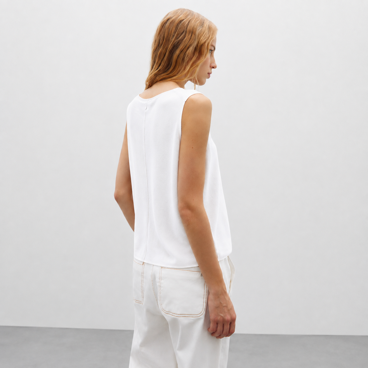 Linen & Cotton Knit Vest - White