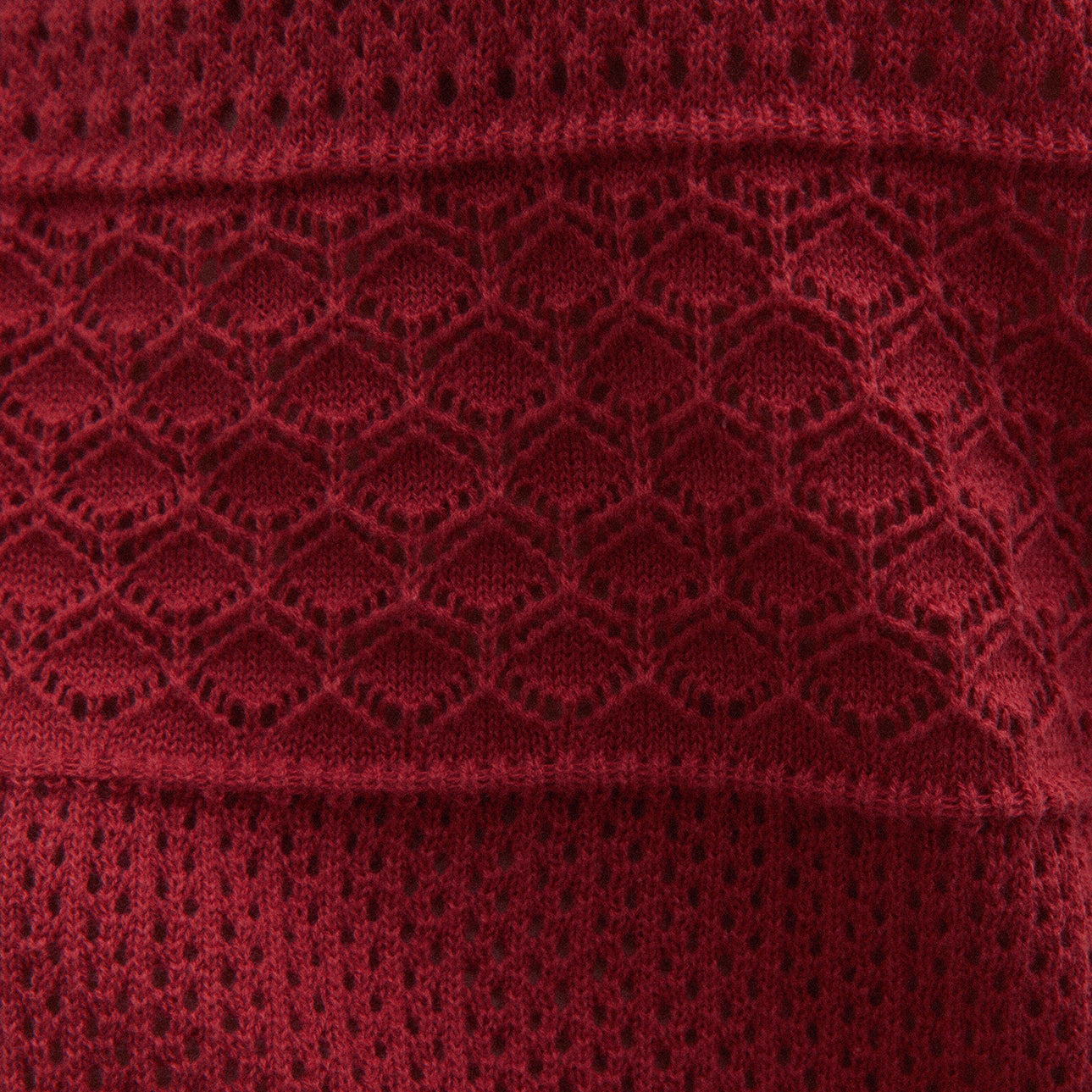 Open-Knit Sleeveless Round-Neck Jumper - Bordeaux