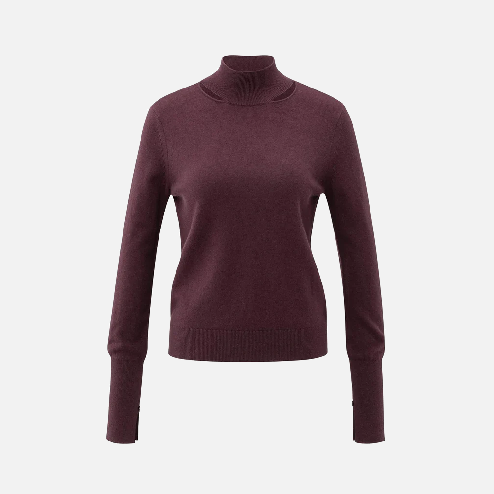 Fine Knit sweater with Cut-Out Neckline