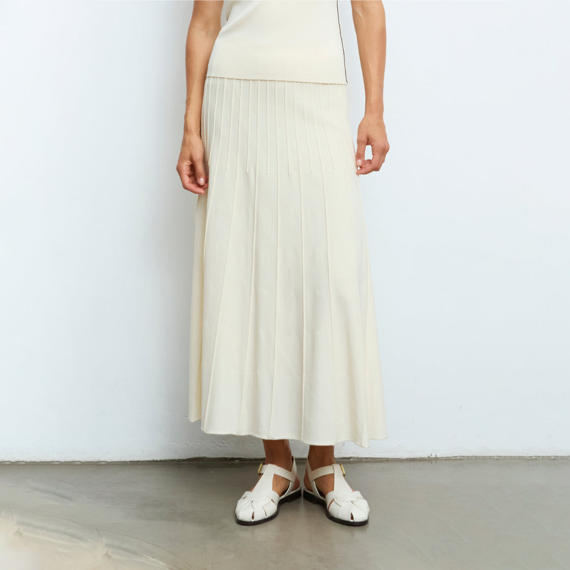 Pleated Knite Max Skirt - Natural White
