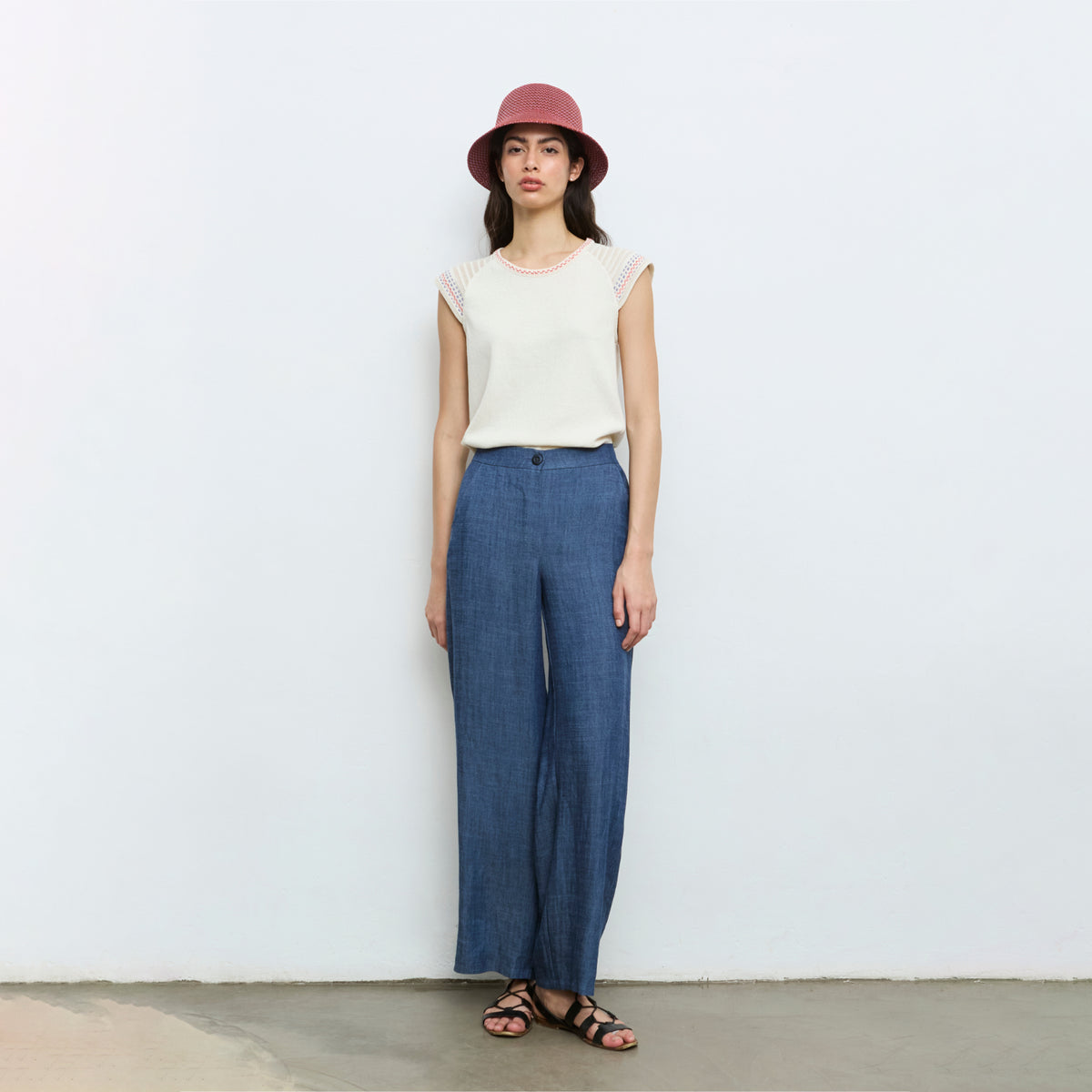 Short Sleeve Knit Sweater with Openwork Details