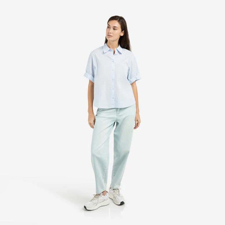 Barrel Jeans in Light Washed Denim