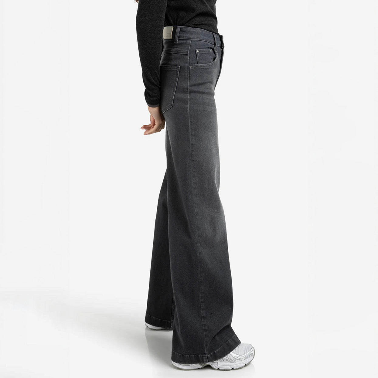 High-Waist Wide-Leg Jeans - Grey