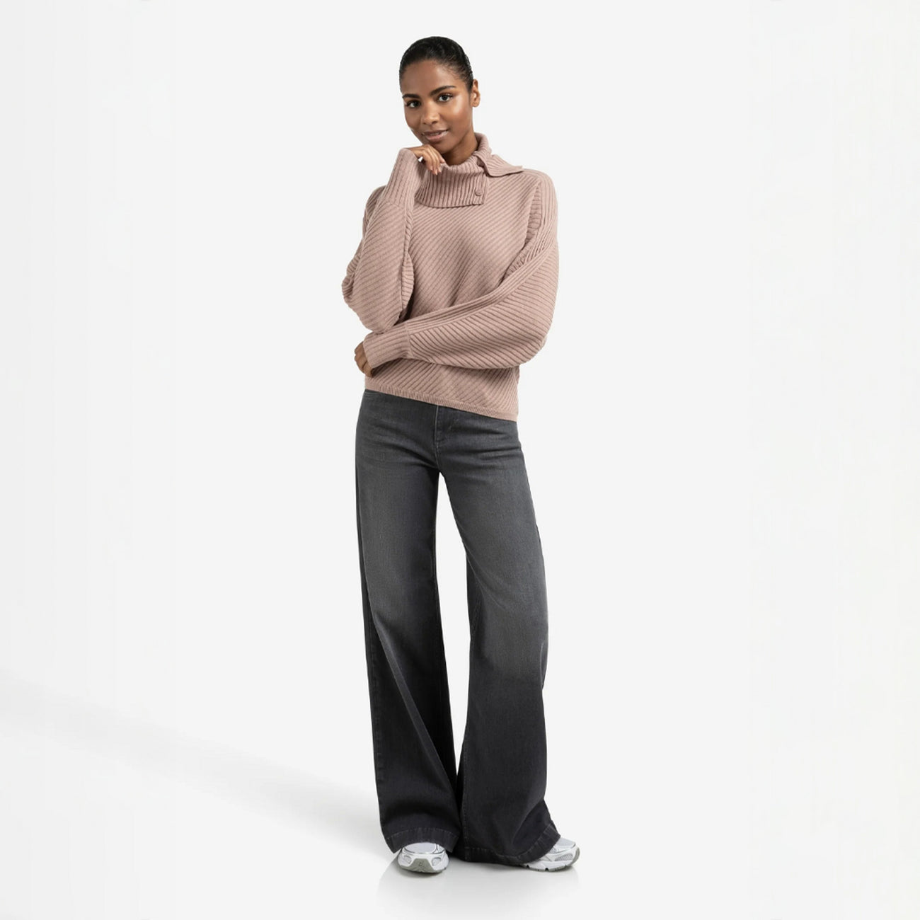High-Waist Wide-Leg Jeans - Grey