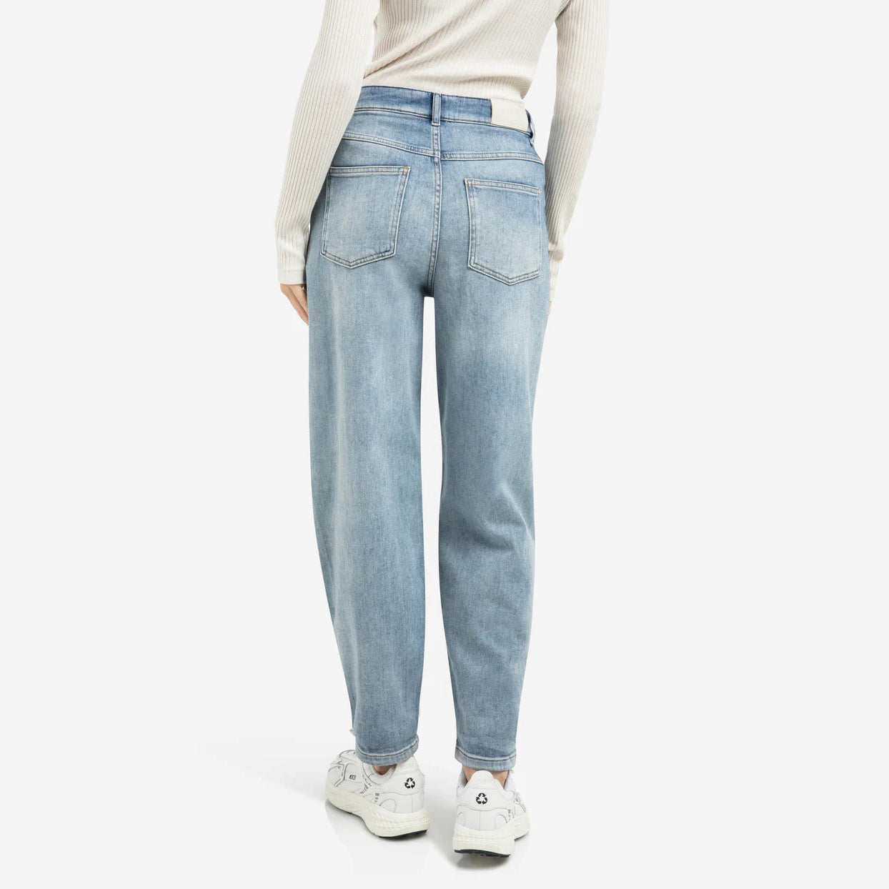Loose Fit High Waist Denim