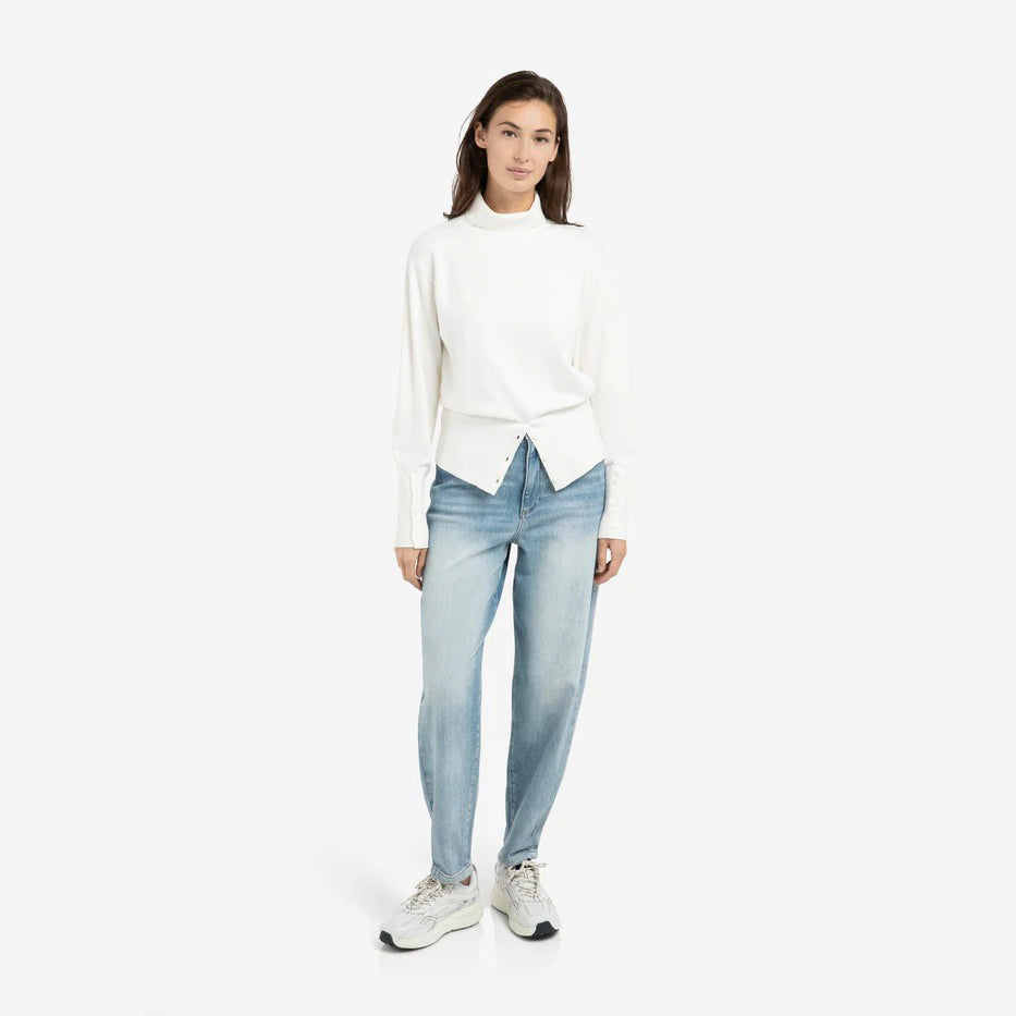 Loose Fit High Waist Denim