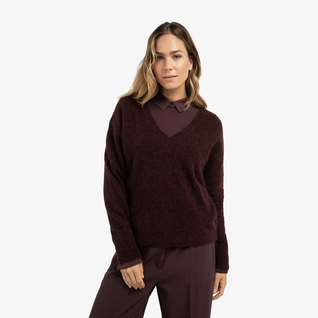 Soft Sweater with V-neck - Fudge Purple