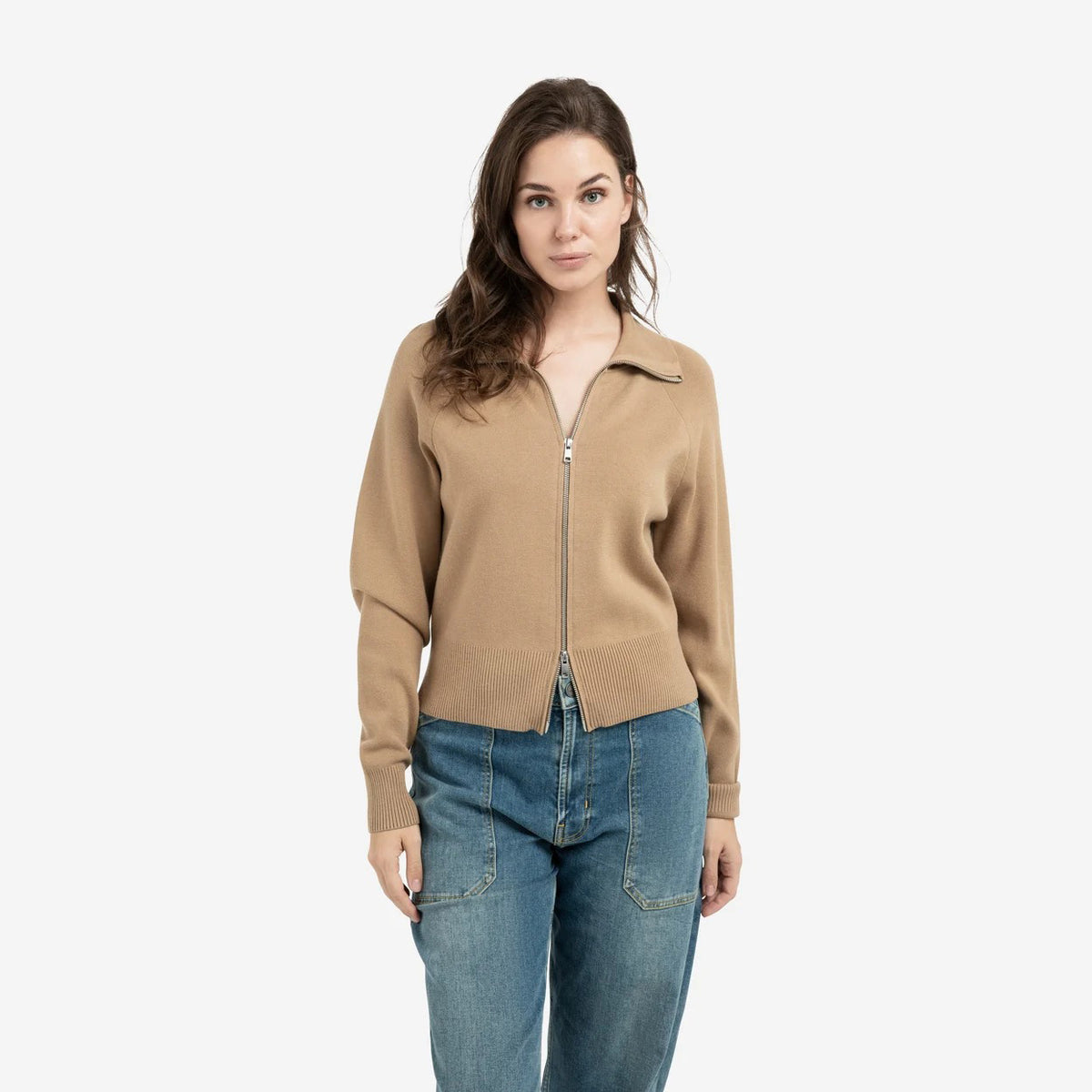 Knitted Cardigan with Zipper and Collar