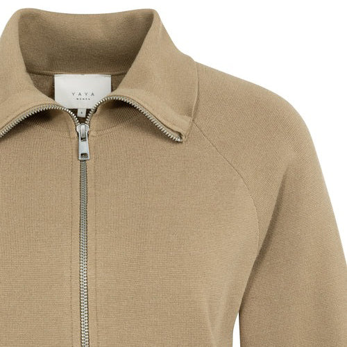 Knitted Cardigan with Zipper and Collar