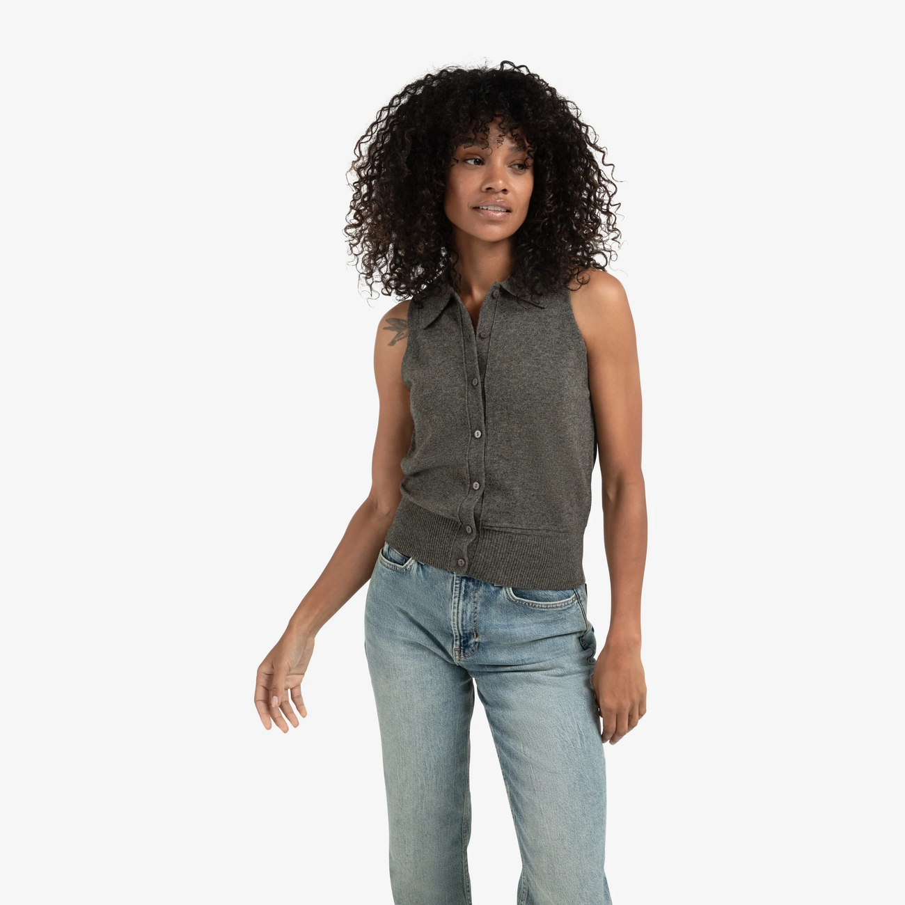 Sleeveless Cardigan with Collar