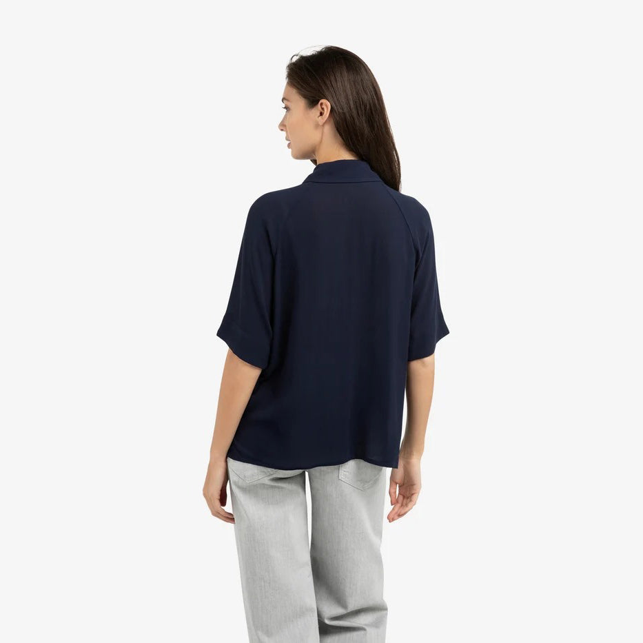 Top with Short Raglan Sleeves and Pearl Detail