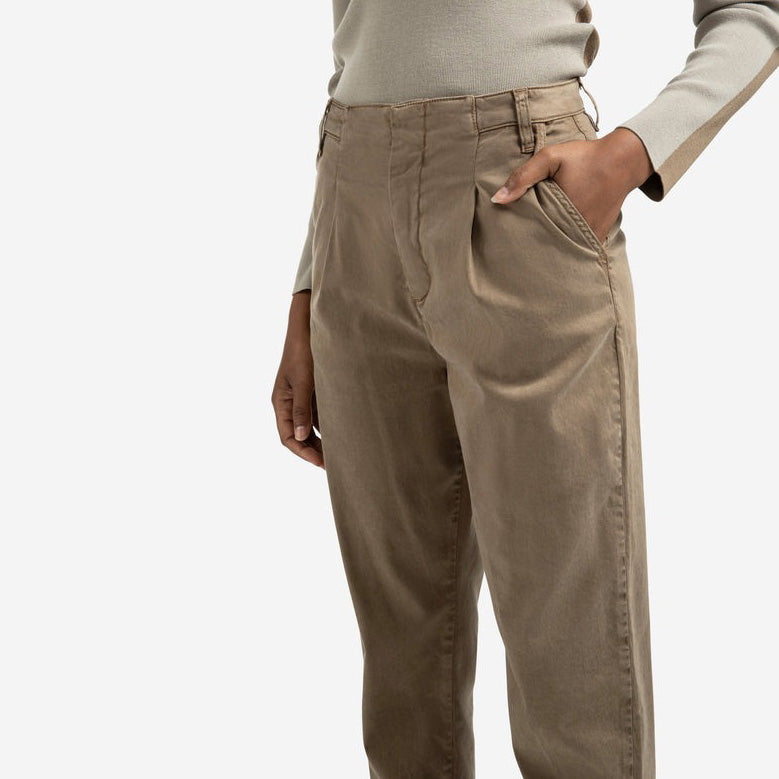 Trousers with Pleats and Chino Pockets - Capers Brownish Green