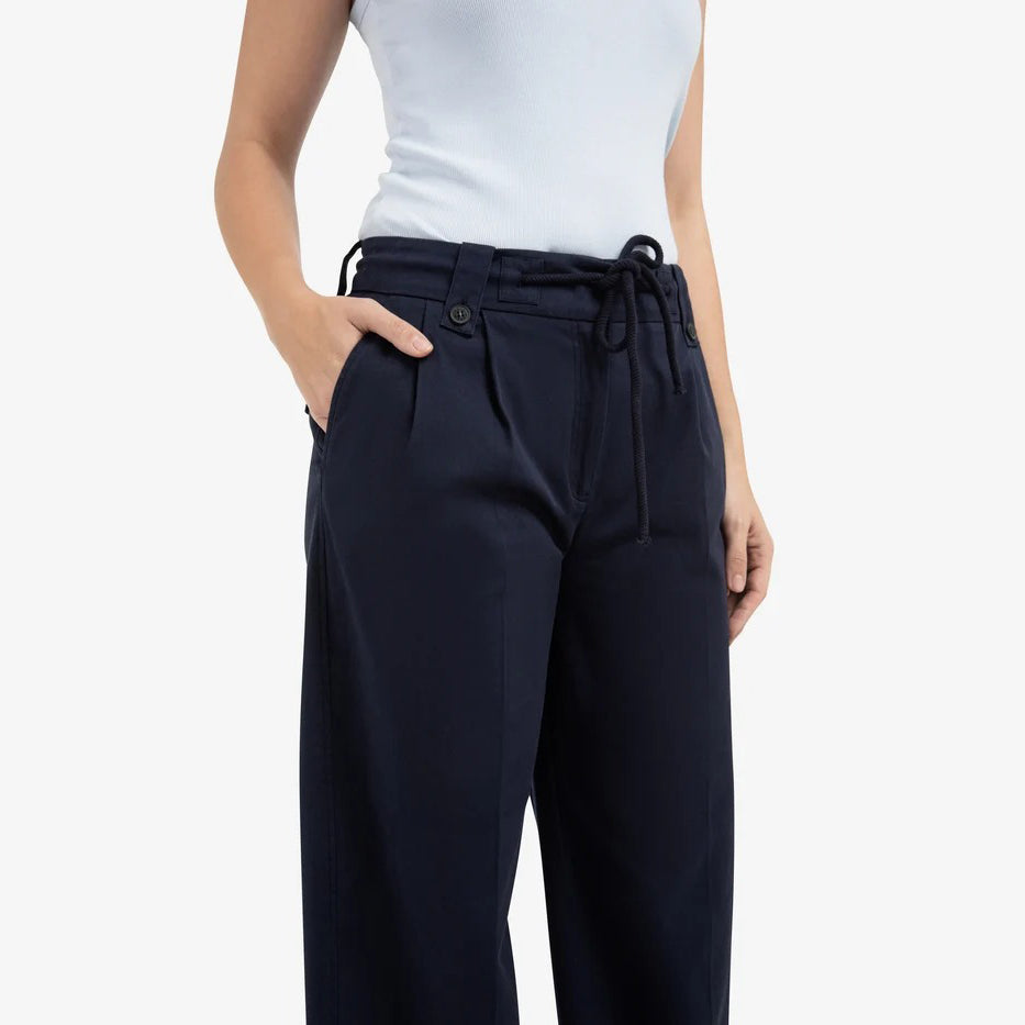 Trousers with Pleats, Wide Legs and Drawcord
