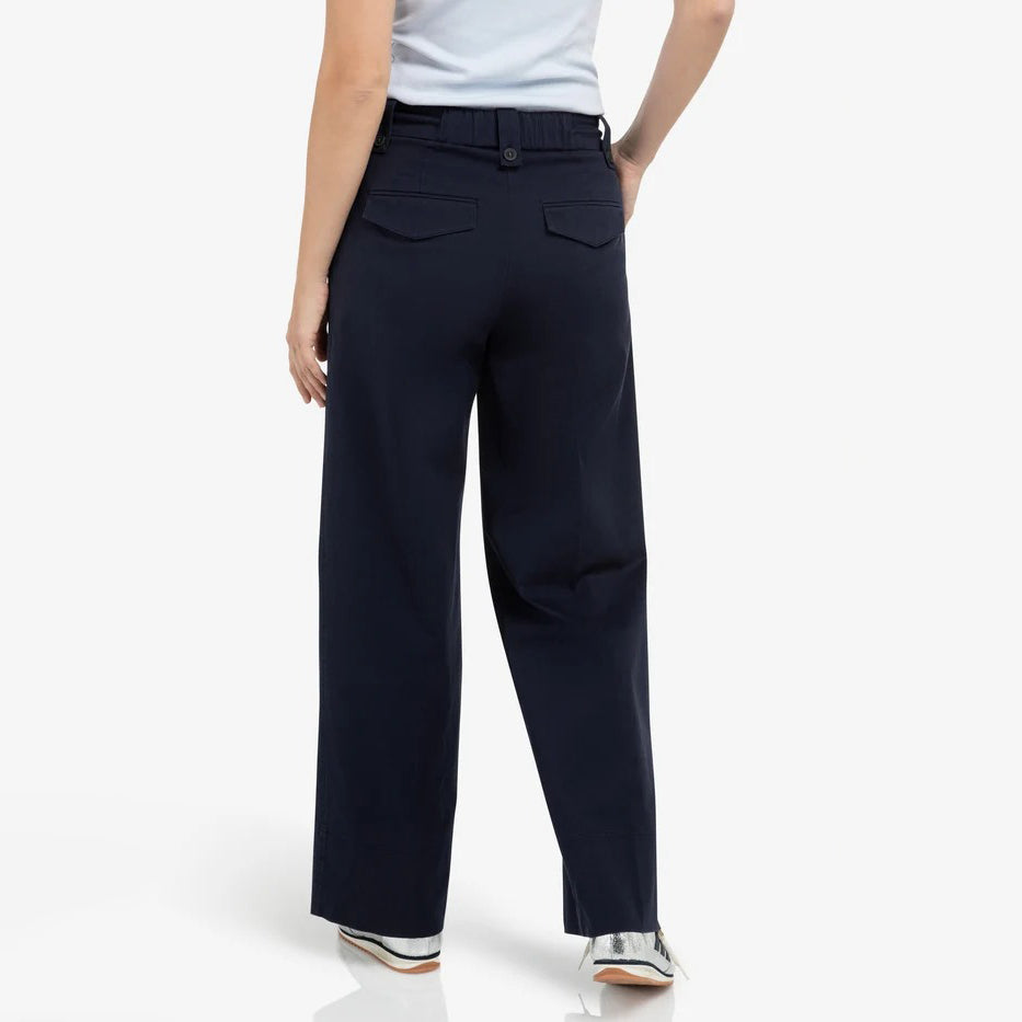 Trousers with Pleats, Wide Legs and Drawcord