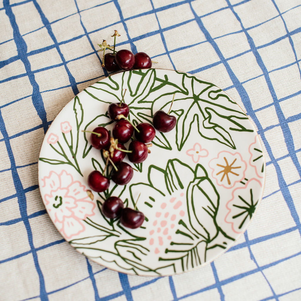 Topiary Tango Plate