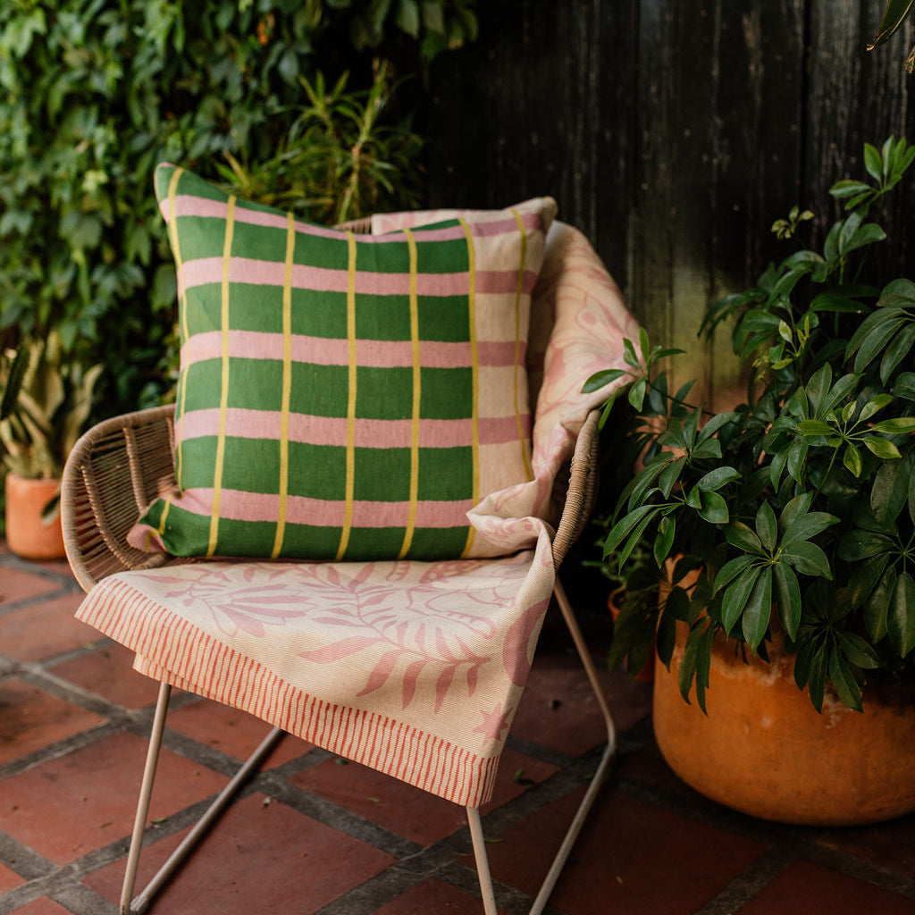Enchanted Safari Throw - Pink