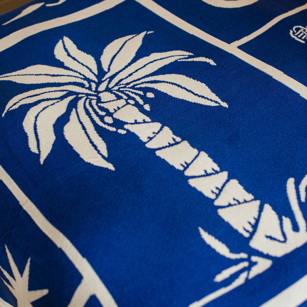 Aloha Throw - Blue