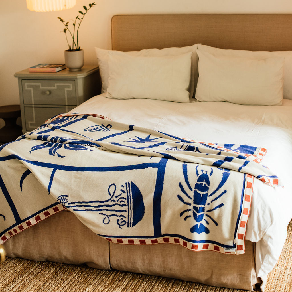 Aloha Throw - Blue