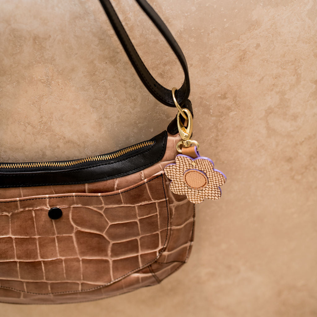 Izzie Bag - Praline Dream Black Trim